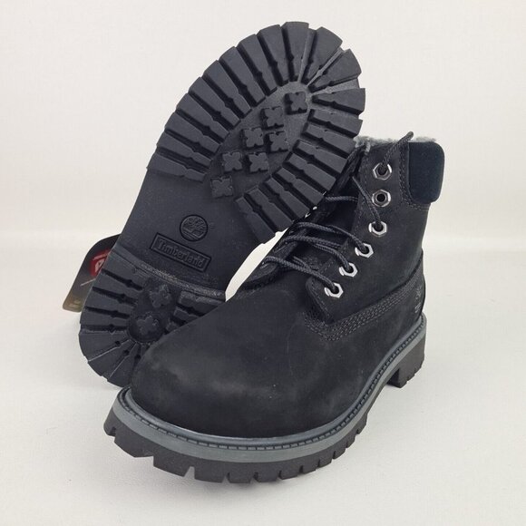 Timberland 6 In Classic Boot Nubuck Black LITTLE KIDS Waterproof - Picture 9 of 11